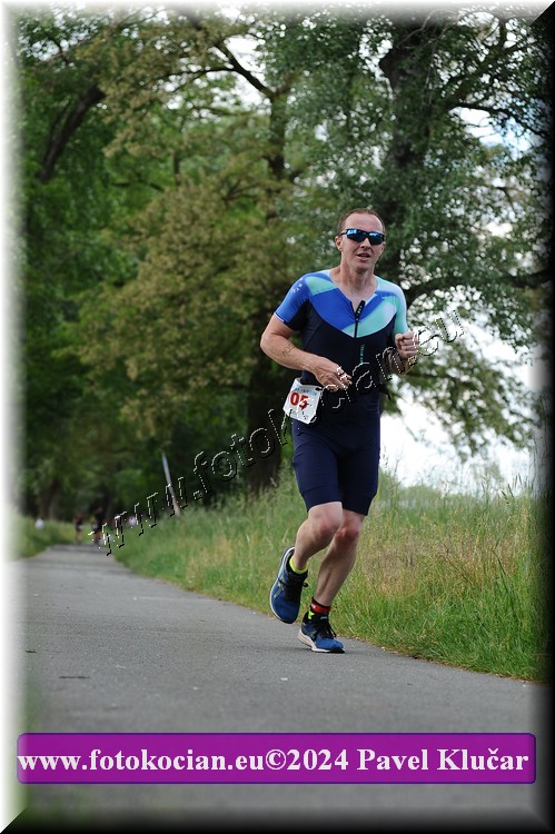 Náhled obrázku: 2024-5140-Podebradsky-triatlon-.JPG