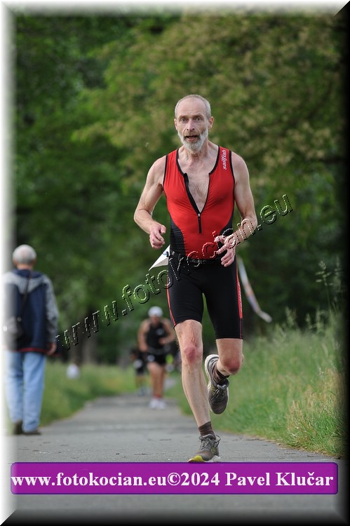 Náhled obrázku: 2024-5147-Podebradsky-triatlon-.JPG
