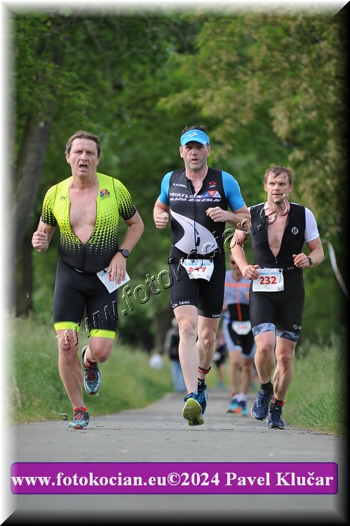 Náhled obrázku: 2024-5158-Podebradsky-triatlon-.JPG