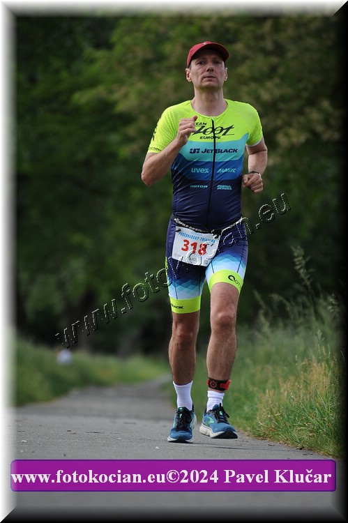 Náhled obrázku: 2024-5270-Podebradsky-triatlon-.JPG