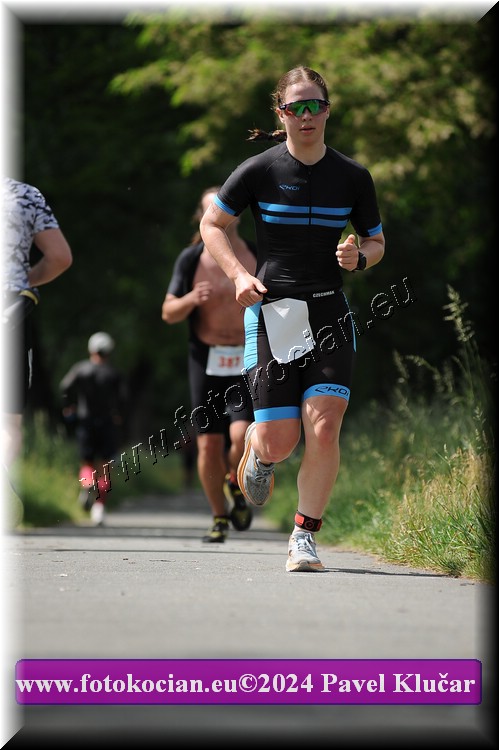 Náhled obrázku: 2024-5275-Podebradsky-triatlon-.JPG