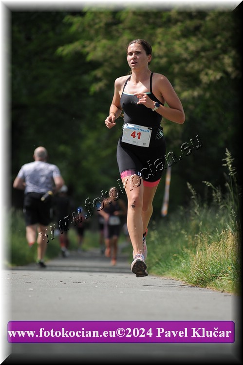 Náhled obrázku: 2024-5279-Podebradsky-triatlon-.JPG