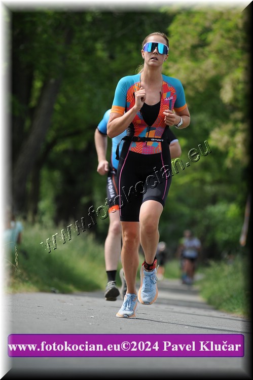 Náhled obrázku: 2024-5285-Podebradsky-triatlon-.JPG