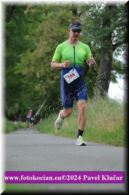 Náhled obrázku: 2024-5312-Podebradsky-triatlon-.JPG