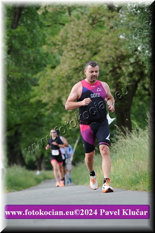 Náhled obrázku: 2024-5325-Podebradsky-triatlon-.JPG