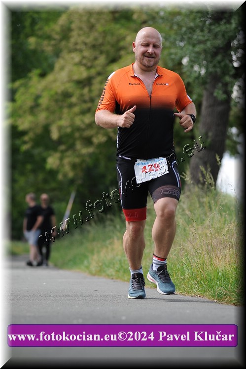 Náhled obrázku: 2024-5402-Podebradsky-triatlon-.JPG