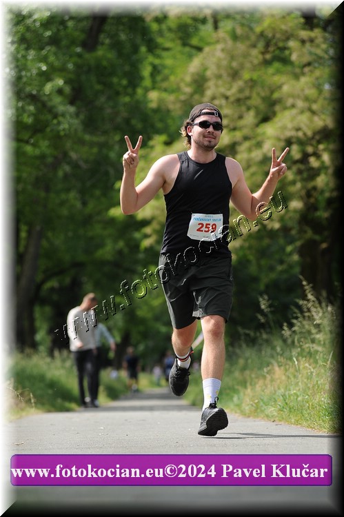 Náhled obrázku: 2024-5424-Podebradsky-triatlon-.JPG