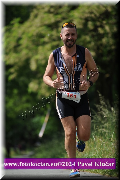 Náhled obrázku: 2024-5453-Podebradsky-triatlon-.JPG