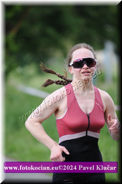 Náhled obrázku: 2024-5530-Podebradsky-triatlon-.JPG