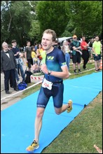 2024-1981-Podebradsky-triatlon-.JPG