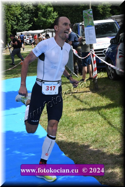 Náhled obrázku: 2024-1977-Podebradsky-triatlon-.JPG