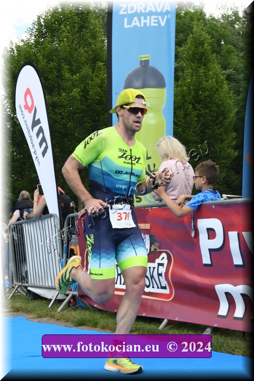 Náhled obrázku: 2024-1993-Podebradsky-triatlon-.JPG