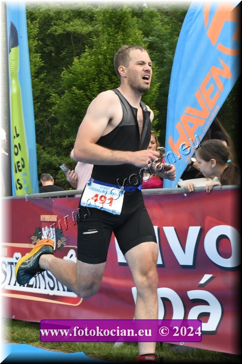 Náhled obrázku: 2024-2015-Podebradsky-triatlon-.JPG