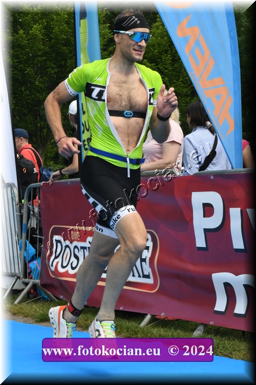 Náhled obrázku: 2024-2033-Podebradsky-triatlon-.JPG
