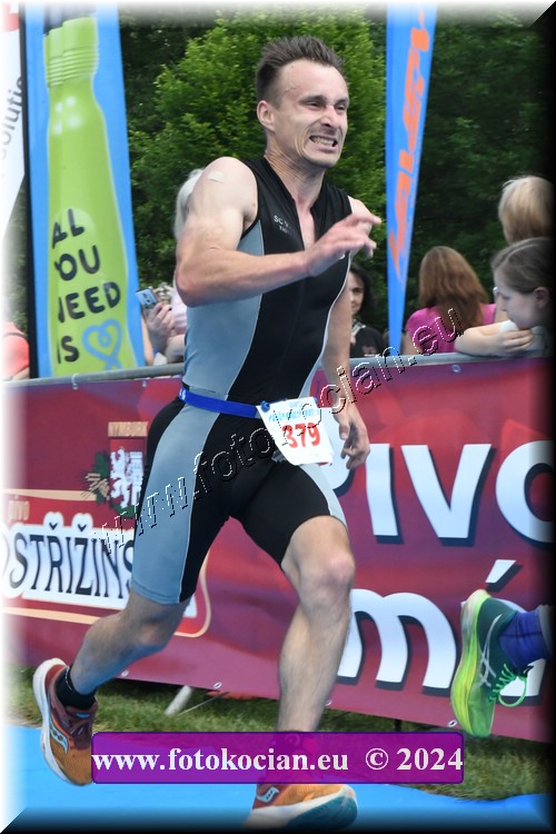 Náhled obrázku: 2024-2039-Podebradsky-triatlon-.JPG