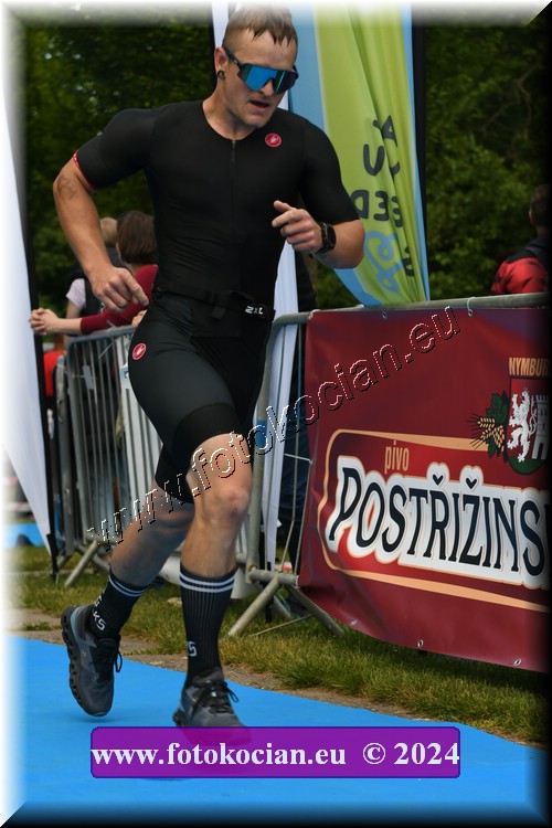 Náhled obrázku: 2024-2131-Podebradsky-triatlon-.JPG