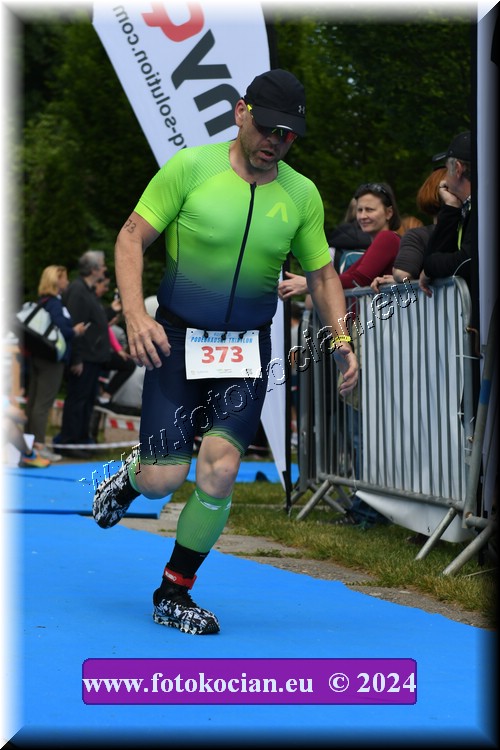 Náhled obrázku: 2024-2141-Podebradsky-triatlon-.JPG