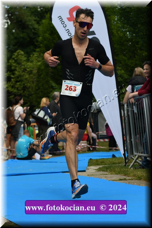 Náhled obrázku: 2024-2151-Podebradsky-triatlon-.JPG