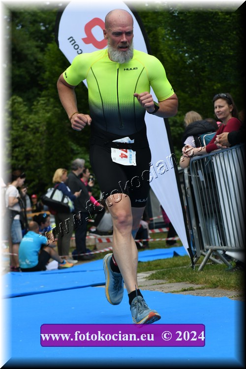 Náhled obrázku: 2024-2160-Podebradsky-triatlon-.JPG