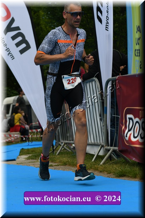 Náhled obrázku: 2024-2163-Podebradsky-triatlon-.JPG