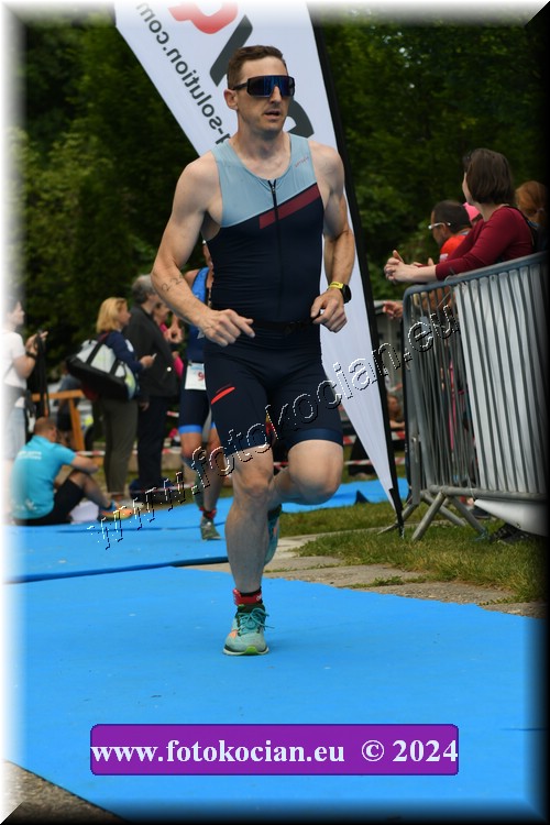 Náhled obrázku: 2024-2169-Podebradsky-triatlon-.JPG