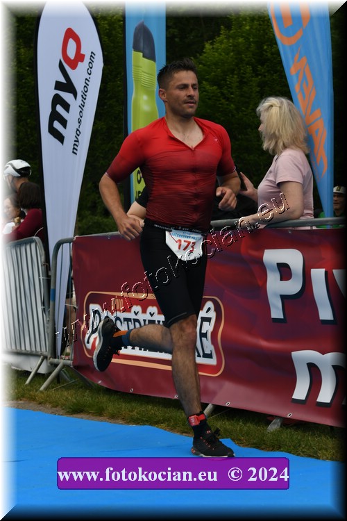Náhled obrázku: 2024-2187-Podebradsky-triatlon-.JPG