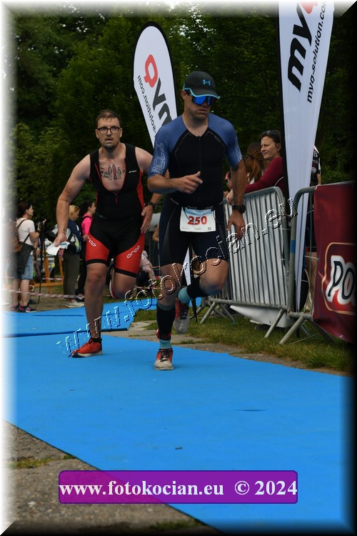 Náhled obrázku: 2024-2190-Podebradsky-triatlon-.JPG