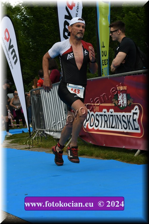 Náhled obrázku: 2024-2193-Podebradsky-triatlon-.JPG