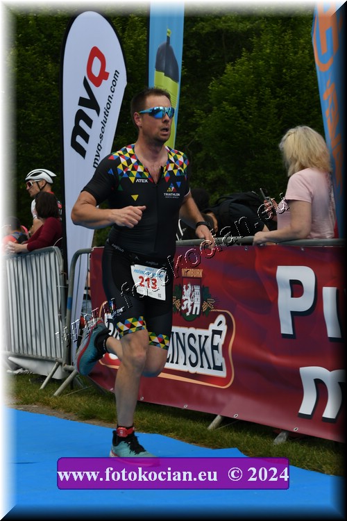 Náhled obrázku: 2024-2198-Podebradsky-triatlon-.JPG