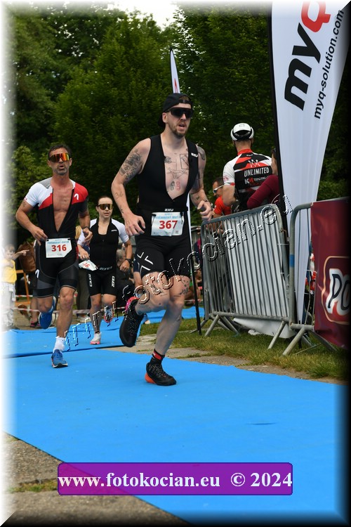 Náhled obrázku: 2024-2220-Podebradsky-triatlon-.JPG