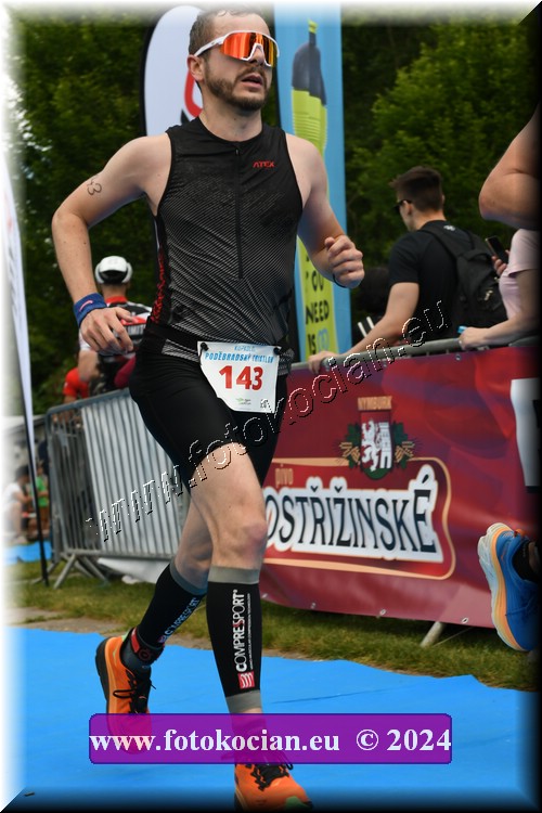 Náhled obrázku: 2024-2225-Podebradsky-triatlon-.JPG