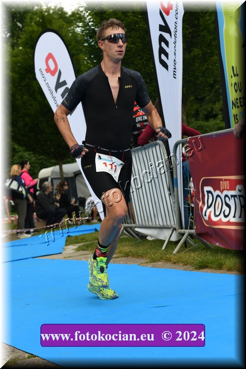 Náhled obrázku: 2024-2228-Podebradsky-triatlon-.JPG