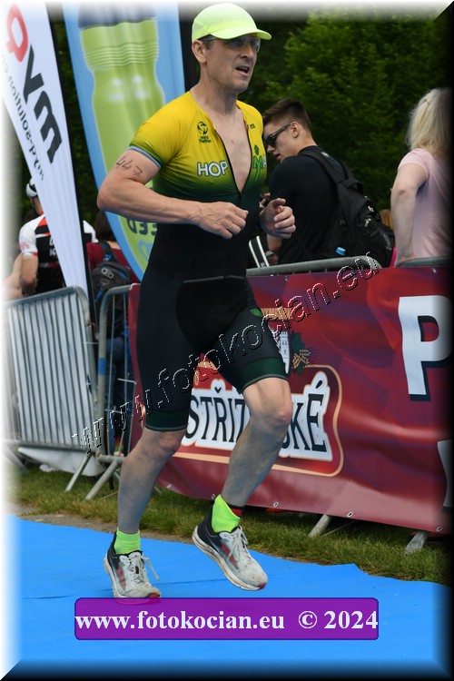 Náhled obrázku: 2024-2245-Podebradsky-triatlon-.JPG