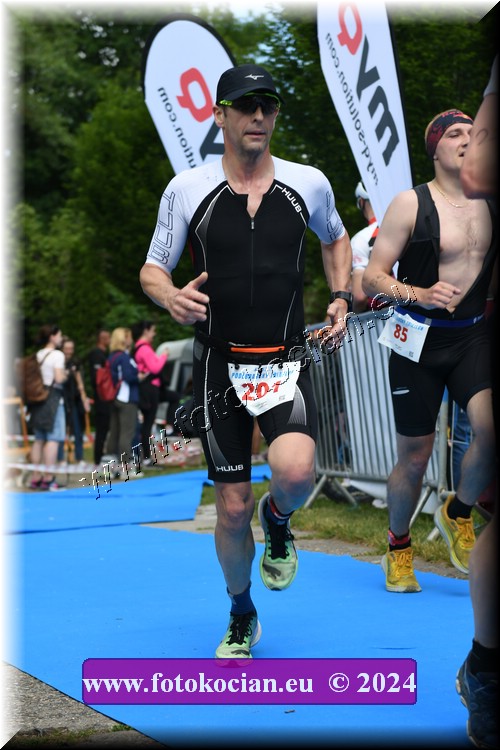 Náhled obrázku: 2024-2267-Podebradsky-triatlon-.JPG