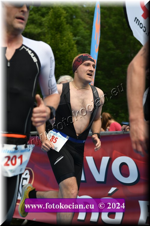 Náhled obrázku: 2024-2268-Podebradsky-triatlon-.JPG