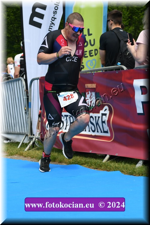 Náhled obrázku: 2024-2293-Podebradsky-triatlon-.JPG