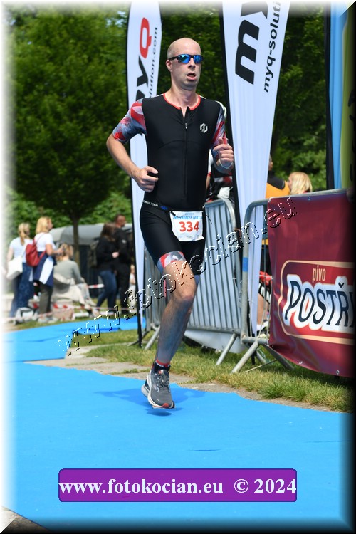 Náhled obrázku: 2024-2314-Podebradsky-triatlon-.JPG