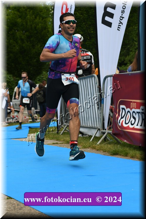 Náhled obrázku: 2024-2332-Podebradsky-triatlon-.JPG