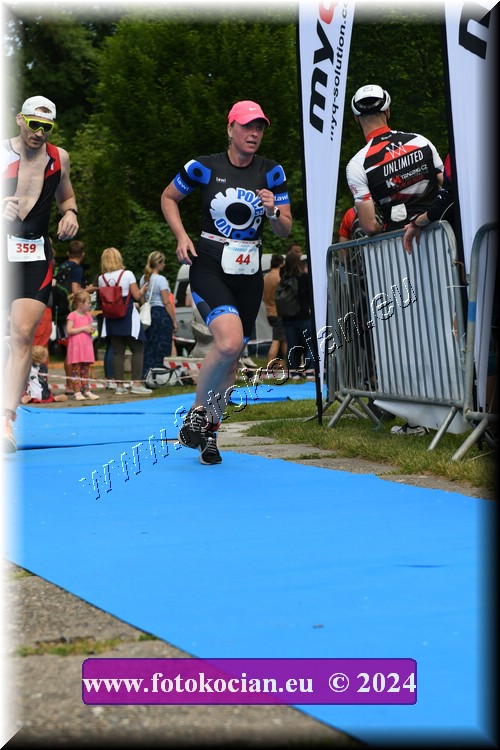 Náhled obrázku: 2024-2343-Podebradsky-triatlon-.JPG