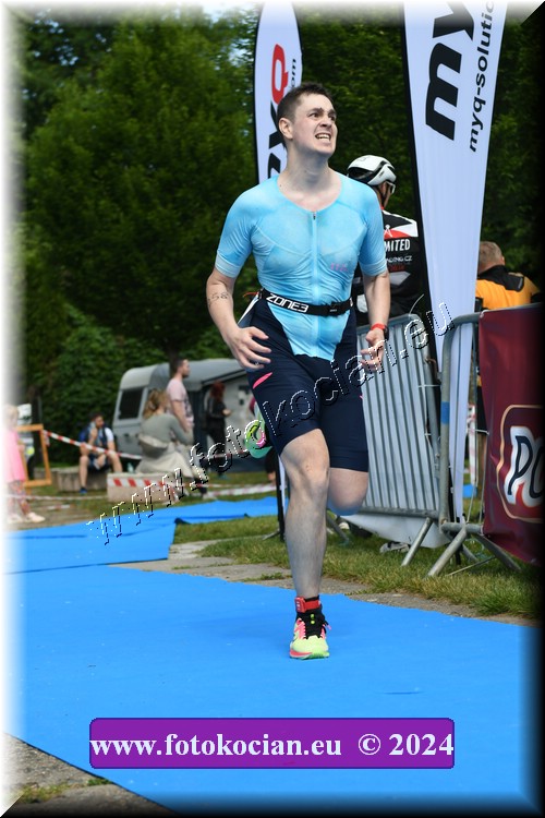 Náhled obrázku: 2024-2370-Podebradsky-triatlon-.JPG