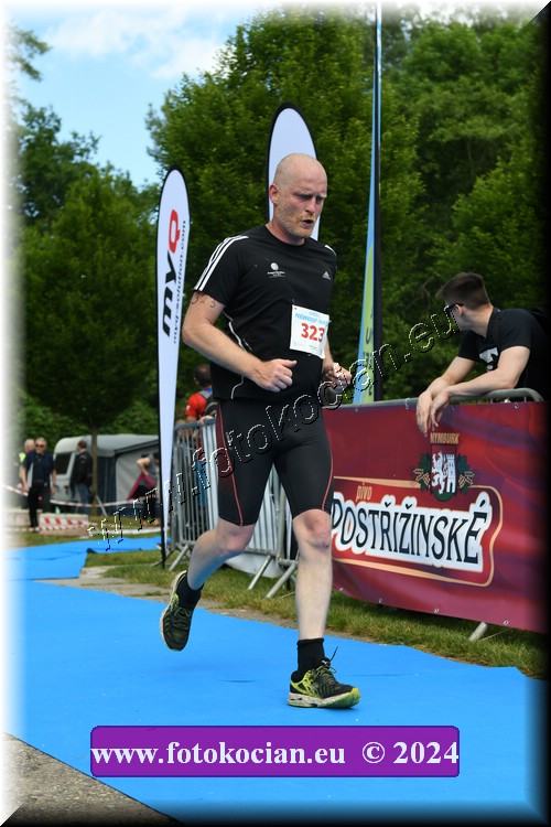 Náhled obrázku: 2024-2388-Podebradsky-triatlon-.JPG