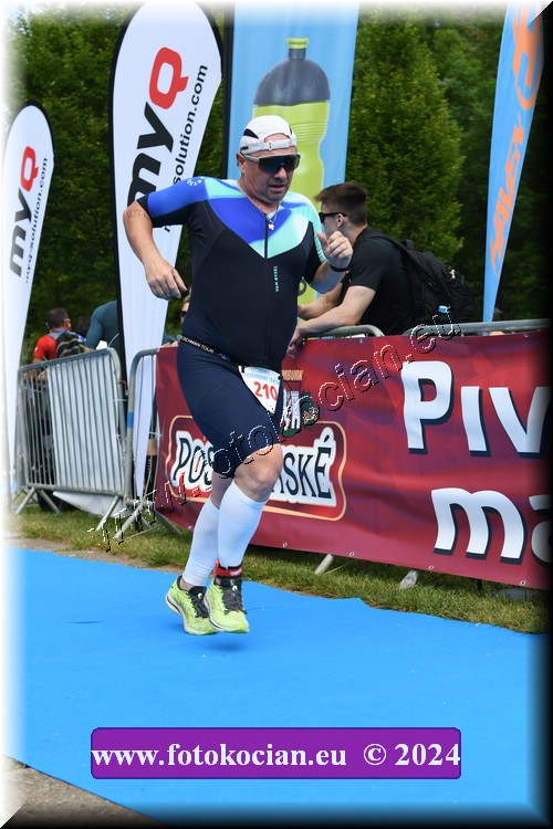 Náhled obrázku: 2024-2393-Podebradsky-triatlon-.JPG