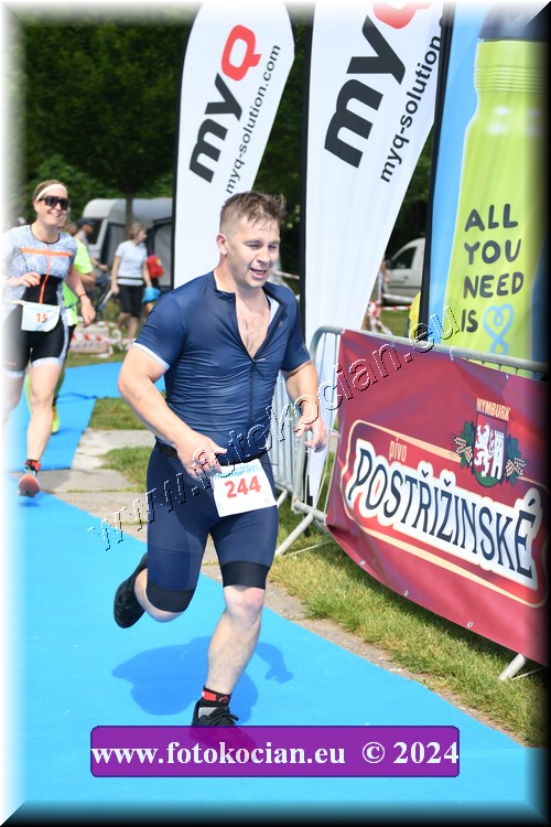 Náhled obrázku: 2024-2422-Podebradsky-triatlon-.JPG