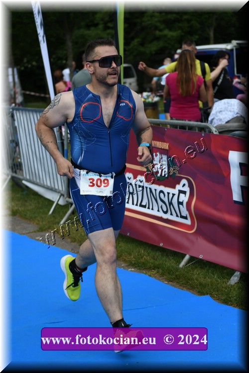 Náhled obrázku: 2024-2433-Podebradsky-triatlon-.JPG