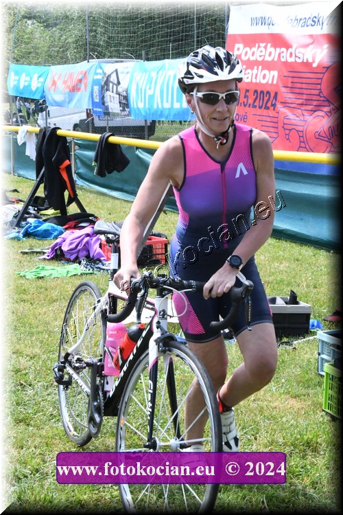 Náhled obrázku: 2024-1830-Podebradsky-triatlon-.JPG