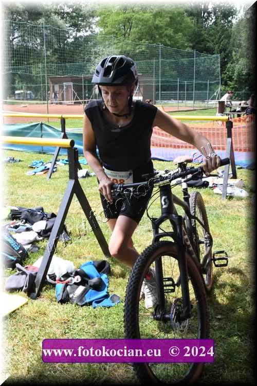 Náhled obrázku: 2024-1834-Podebradsky-triatlon-.JPG