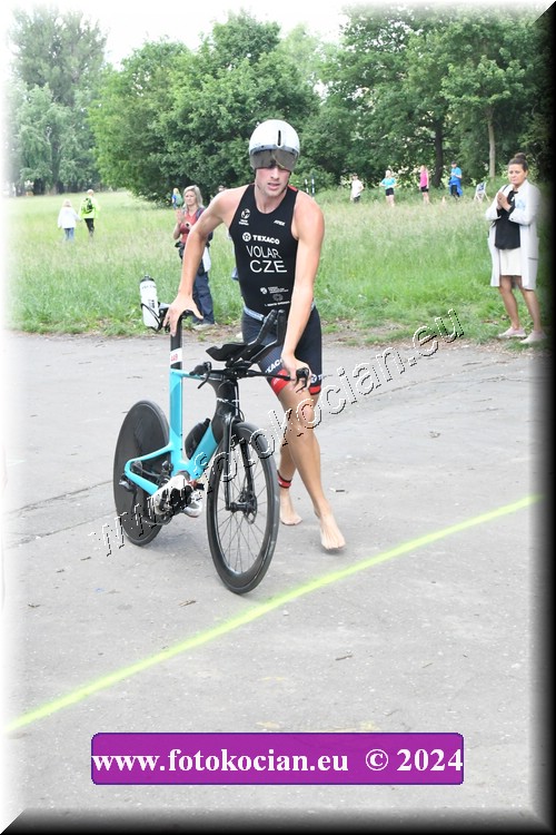 Náhled obrázku: 2024-1840-Podebradsky-triatlon-.JPG