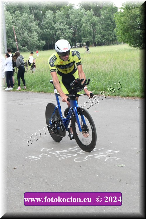 Náhled obrázku: 2024-1842-Podebradsky-triatlon-.JPG