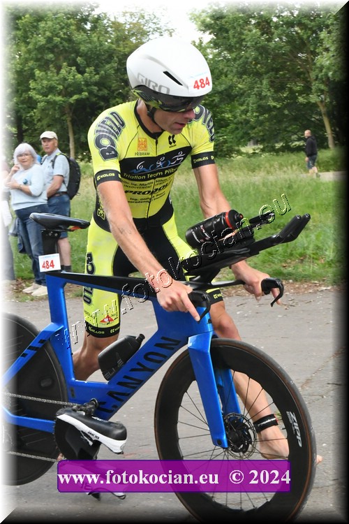 Náhled obrázku: 2024-1843-Podebradsky-triatlon-.JPG