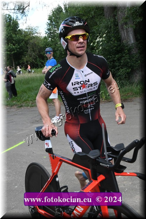 Náhled obrázku: 2024-1857-Podebradsky-triatlon-.JPG